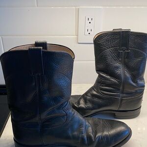 Justin Boots Black Ankle Booties Classic Western Style